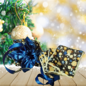 Pochon de Noël et son lot de 5 lingettes démaquillantes assorties, confection Oh fil du temps made in Normandie